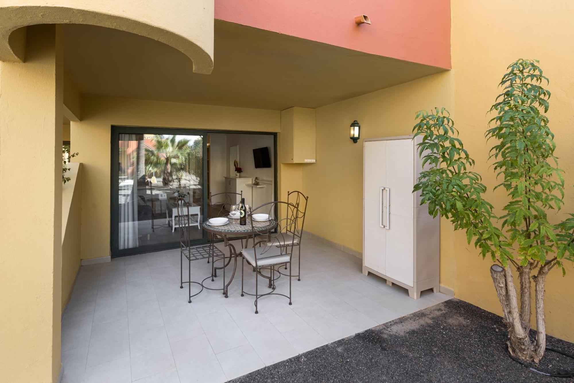 Home2Book Pool & Tennis Court Cozy Apt, Corralejo Exterior photo